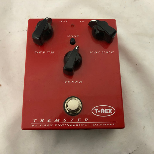 Vist Large View of Product Image Which is Used T-Rex Engineering 5952 Tremolo Pedal