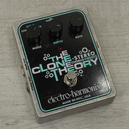 Vist Large View of Product Image Which is Used Electro Harmonix Clone Theory Chorus Pedal