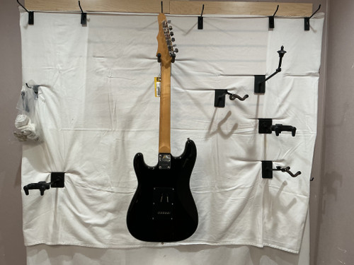 Vist Large View of Product Image Which is Used Epiphone BATWING S Type Electric Guitar Black 6-String