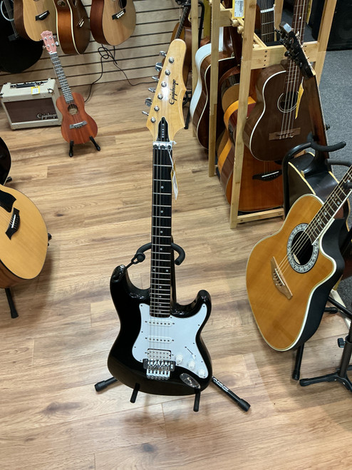 Vist Large View of Product Image Which is Used Epiphone BATWING S Type Electric Guitar Black 6-String