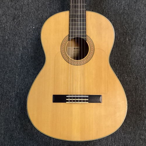 Vist Large View of Product Image Which is Used Yamaha CG172SF Solid Top Acoustic Guitar Natural