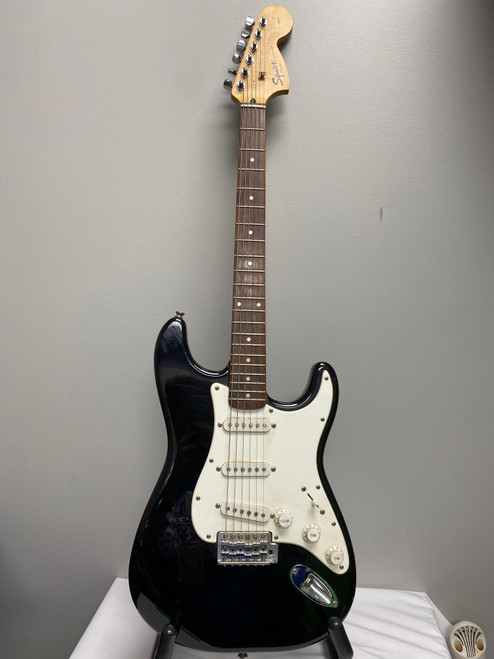 Vist Large View of Product Image Which is Used Squier AFFINITY STRAT S Type Electric Guitar Black 6-String