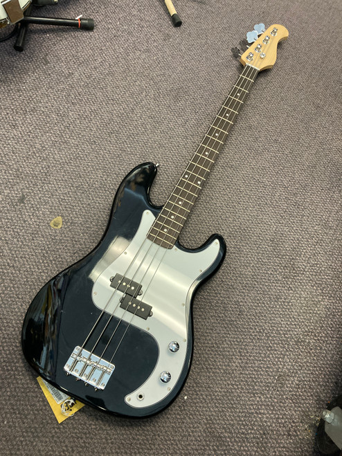 Vist Large View of Product Image Which is Used P-TYPE P Type Bass Guitar Black 4-String