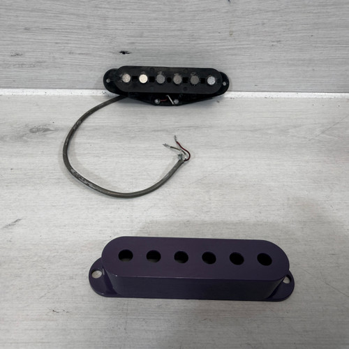 Vist Large View of Product Image Which is Used MIDDLE/NECK PICKUP Guitar Accessory