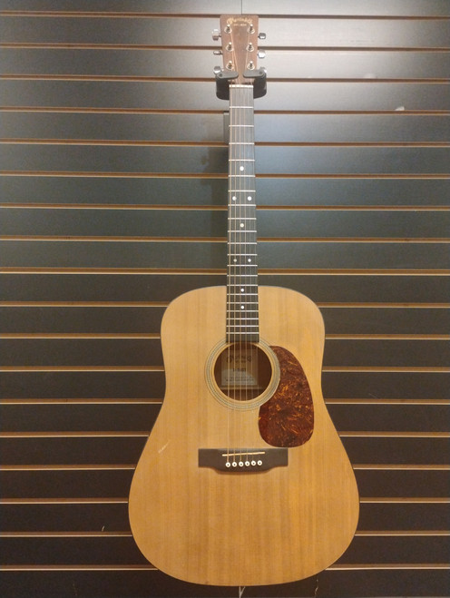 Vist Large View of Product Image Which is Used Martin D-16GT Acoustic Guitar Wood