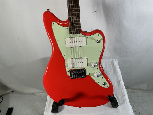 Vist Large View of Product Image Which is Used Squier FSR JAZZMASTER Offset Double Cutaway Electric Guitar Orange 6-String