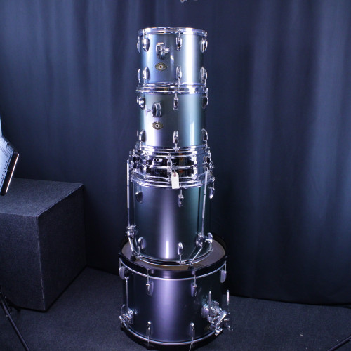 Vist Large View of Product Image Which is Used Tama SWINGSTAR KIT 5PC W/LUDWIG SNARE Drum Shell Kit Silver/Gray