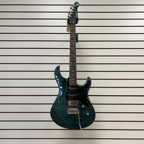 Vist Large View of Product Image Which is Used - Yamaha PAC612VIIFM PACIFICA Electric Guitar