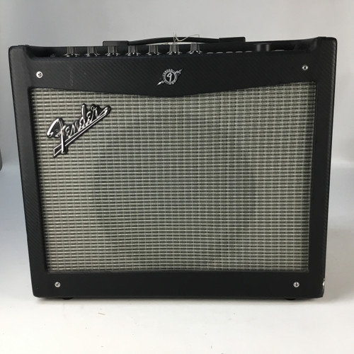Vist Large View of Product Image Which is Used Fender MUSTANG III W/FS AND COVER 1 x 12 Solid State Amplifier 1 x 12