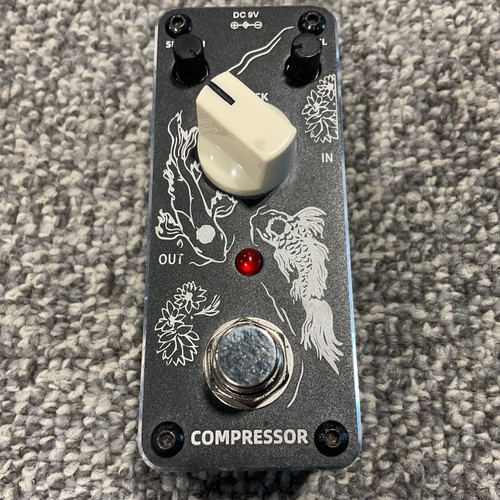 Vist Large View of Product Image Which is Used SONDERY COMPRESSOR Guitar Pedal