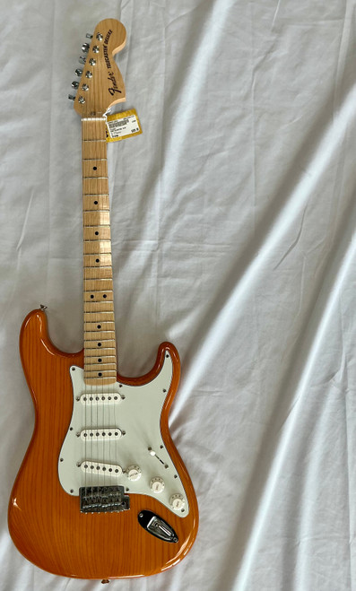 Vist Large View of Product Image Which is Used Fender PARTSCASTER MIM Strat Electric Guitar - Ash body -  (Fender's Bricenda Prineda pickups) 6-String