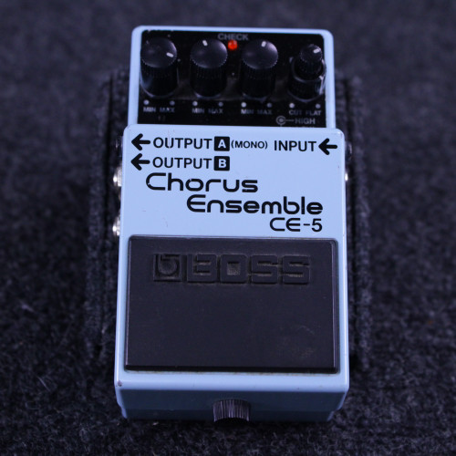 Vist Large View of Product Image Which is Used Boss CE-5 CHORUS ENSEMBLE PEDAL Chorus Pedal