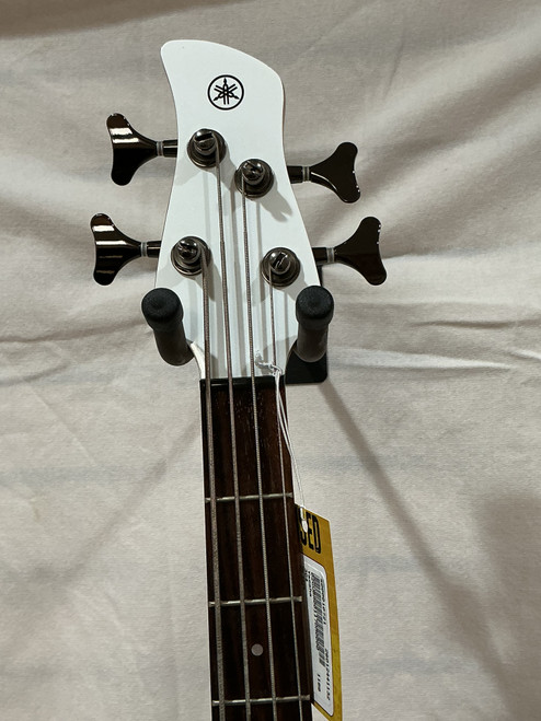 Vist Large View of Product Image Which is Used Yamaha 304 P Type Bass Guitar White 4-String