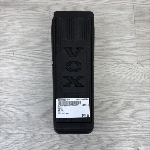 Vist Large View of Product Image Which is Used Vox V845 Wah Pedal