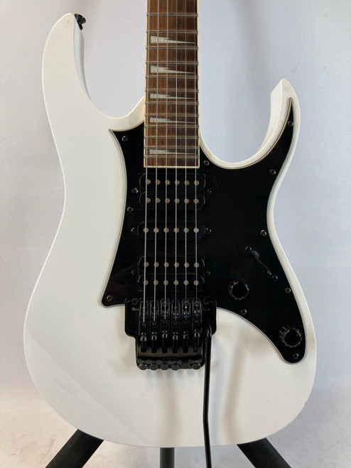 Vist Large View of Product Image Which is Used Ibanez GIO Electric Guitar