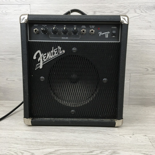 Vist Large View of Product Image Which is Used Fender FRONTMAN 15B Bass Combo Amplifier Other