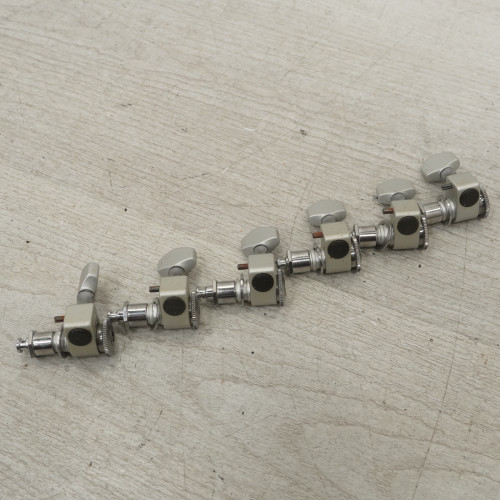 Vist Large View of Product Image Which is Used Sperzel 6 Inline Tuners