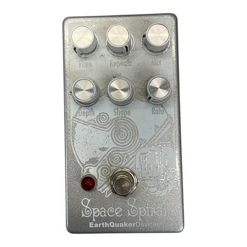 Vist Large View of Product Image Which is Used Earthquaker Devices Space Spiral Delay Pedal