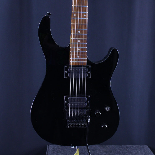 Vist Large View of Product Image Which is Used Peavey PREDATOR PLUS EXP Super S Electric Guitar Black 6-String