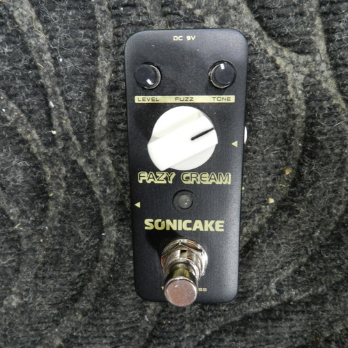 Vist Large View of Product Image Which is Used Sonicake FAZY CREAM Fuzz Pedal