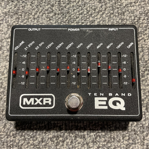 Vist Large View of Product Image Which is Used MXR TEN BAND EQ Guitar Equalizer Pedal