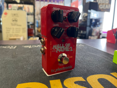 Vist Large View of Product Image Which is Used TC Electronic HALL OF FAME Reverb Pedal