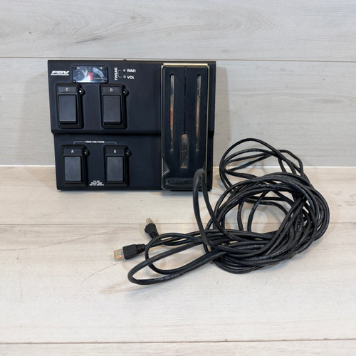 Vist Large View of Product Image Which is Used Line 6 FBV SHORTBOARD Guitar Accessory