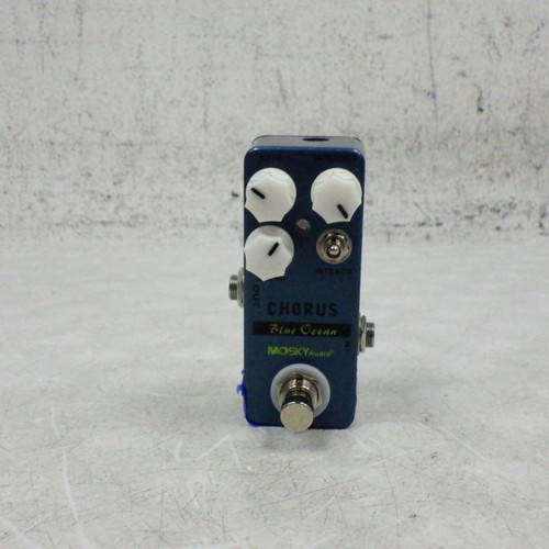 Vist Large View of Product Image Which is Used Mosky Audio Technology Blue Ocean Chorus Pedal