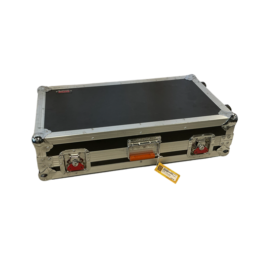 Vist Large View of Product Image Which is Used Gator G-TOUR PEDALBOARD Guitar Case