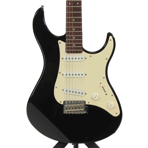 Vist Large View of Product Image Which is Used Yamaha EG303 S Type Electric Guitar Black 6-String