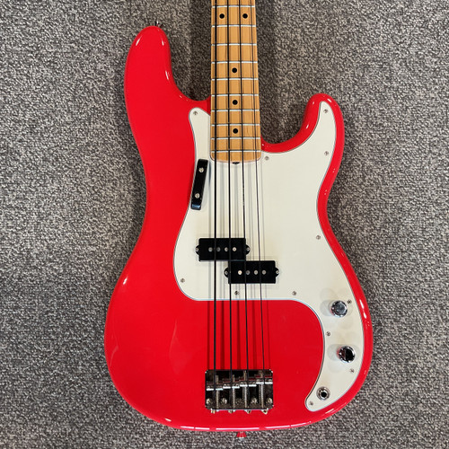 Vist Large View of Product Image Which is Used 2023 FENDER MIJ FSR INTERNATIONAL COLOR PRECISION BASS Guitar