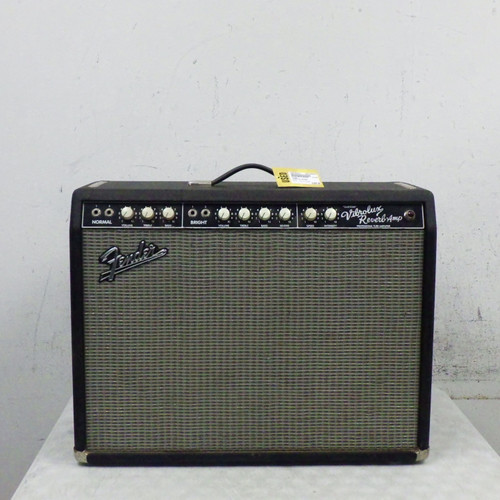 Vist Large View of Product Image Which is Used Fender Vibrolux Reverb