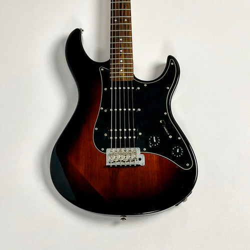 Vist Large View of Product Image Which is Used Yamaha PAC 012 DLX Electric Guitar Sunburst 6-String