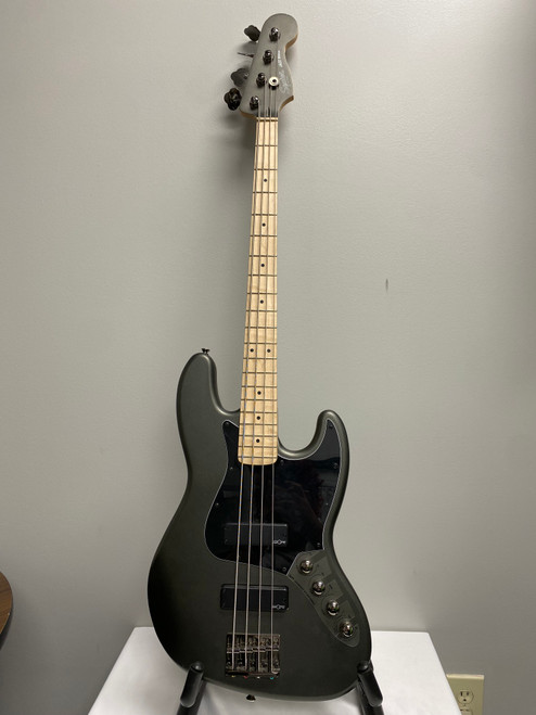 Vist Large View of Product Image Which is Used Squier CONTEMPORARY ACTIVE JAZZ BASS HH J Type Bass Guitar Silver/Gray 4-String