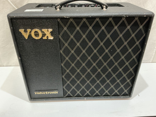 Vist Large View of Product Image Which is Used Vox VTX-40 1 x 10 Guitar Speaker Cabinet 1 x 10