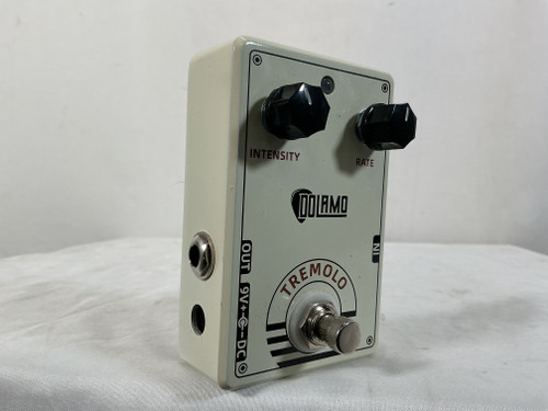 Vist Large View of Product Image Which is Used DOLAMA TREMOLO Tremolo Pedal