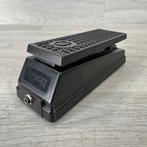 Vist Large View of Product Image Which is Used Moog EP-3 - Universal Polarity Expression Pedal