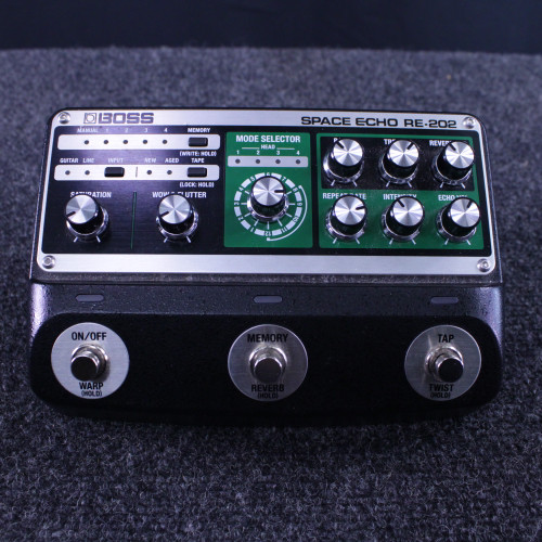 Vist Large View of Product Image Which is Used Boss RE-202 SPACE ECHO Delay Pedal
