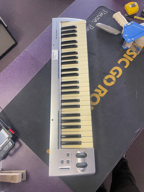 Vist Large View of Product Image Which is Used M-Audio KEYSTUDIO 49 49-Key Controller 49-Key