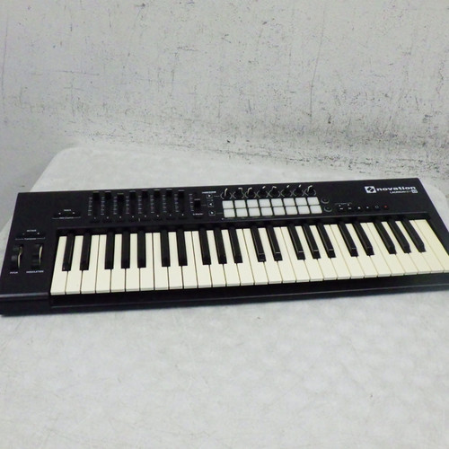 Vist Large View of Product Image Which is Used Novation Launchkey 49 Mk2  