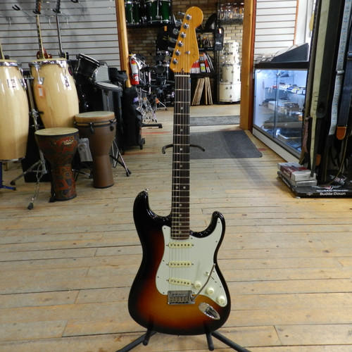 Vist Large View of Product Image Which is Used Fender AMERICAN ULTRA STRATOCASTER S Type Electric Guitar Sunburst 6-String