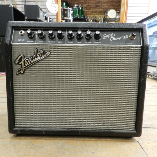 Vist Large View of Product Image Which is Used Fender SUPER CHAMP XD 1 x 10 Tube Combo Amplifier 1 x 10