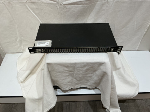 Vist Large View of Product Image Which is Used Peavey Q131 Equalizer