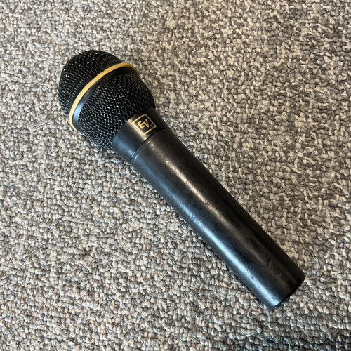Vist Large View of Product Image Which is Used ELECTROVOICE N/D767A Dynamic Microphone