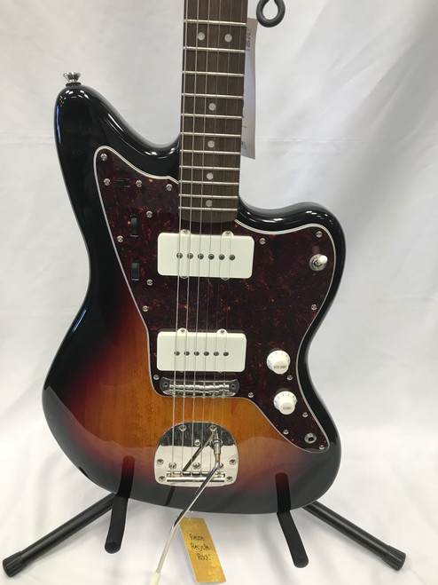 Vist Large View of Product Image Which is Used Squier CLASSIC VIBE 60S JAZZMASTER Offset Double Cutaway Electric Guitar Tobacco Sunburst 6-String