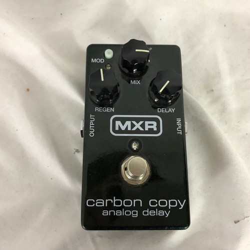 Vist Large View of Product Image Which is Used MXR CARBON COPY ANALOG DELAY Delay Pedal