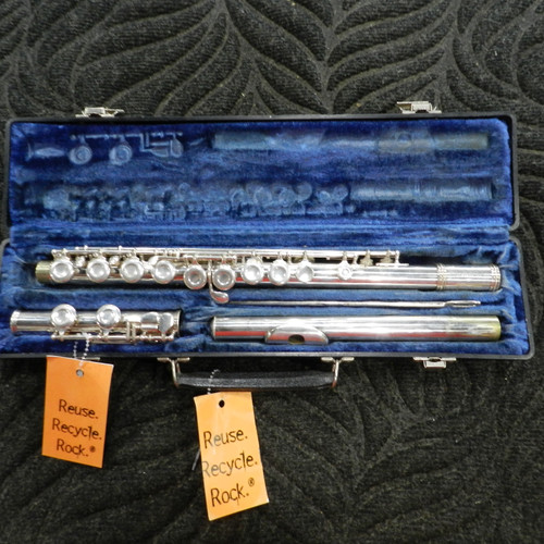 Used Gemeinhardt M2 Student Flute 40105-S000061098