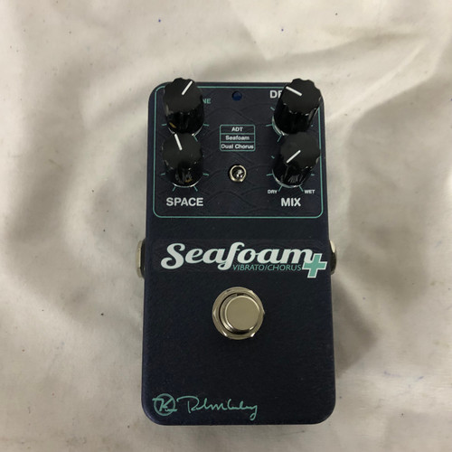 Vist Large View of Product Image Which is Used Keeley SEAFOAM PLUS VIB/CHORUS Chorus Pedal
