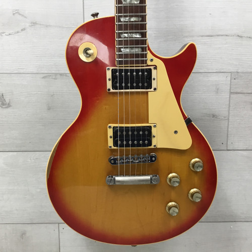 Vist Large View of Product Image Which is Used Gibson Les Paul Standard 1977 Vintage Electric Guitar Cherry Sunburst