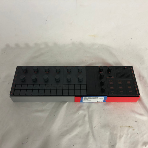 Vist Large View of Product Image Which is Used Yamaha SEQTRAK Compact Synthesizer Compact